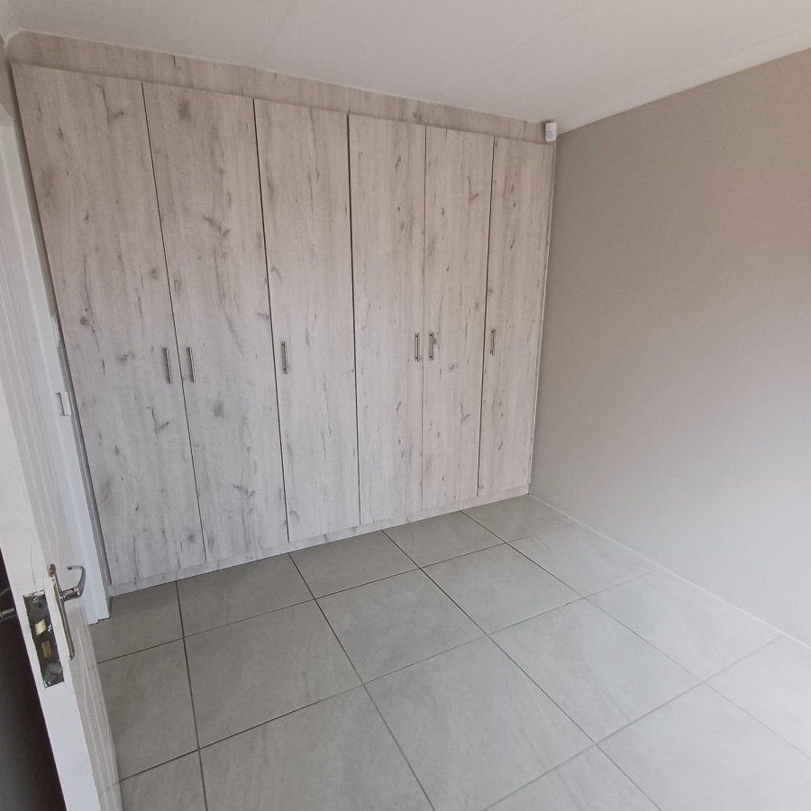 2 Bedroom Property for Sale in Wavecrest Eastern Cape